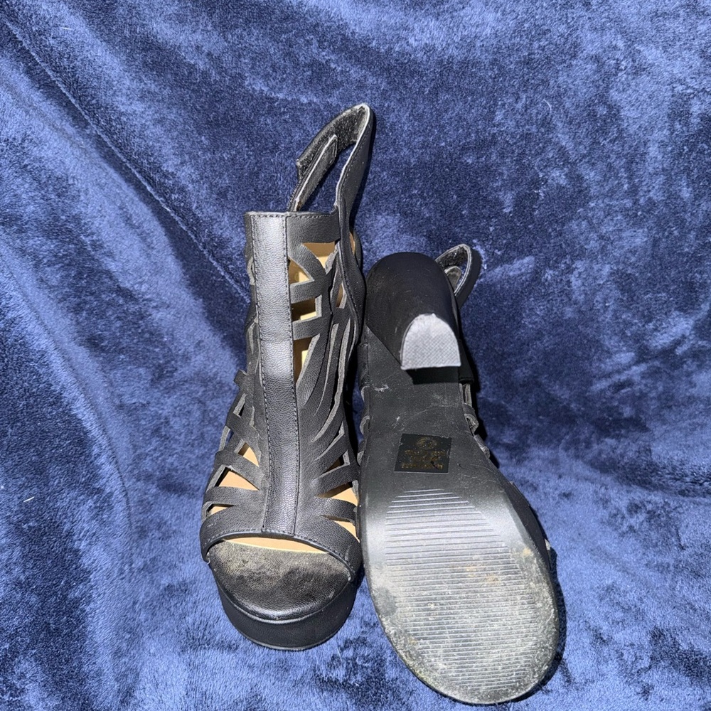 Black Strappy Women's Shoes